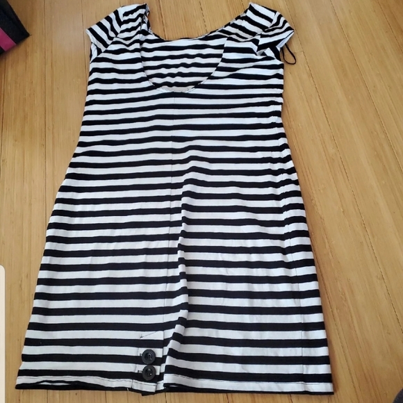 H&M STRIPED LADIES TOP&DRESS BUNDLE👚👗- LOVED - Picture 3 of 10